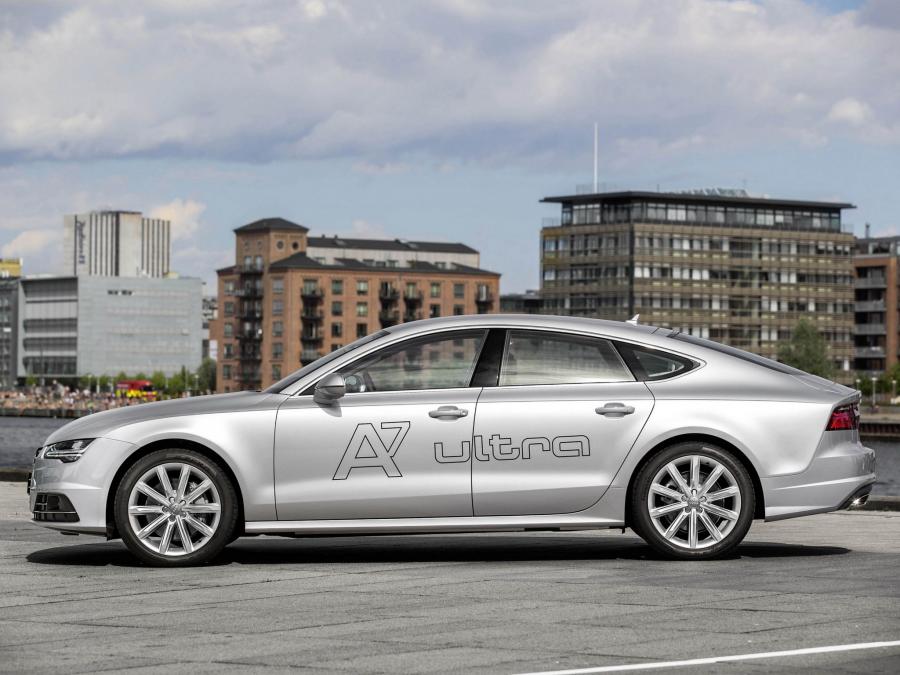  Audi A7 Sportback 3.0 TDI Ultra 2014 года  (WW) (фото 6 из 8)